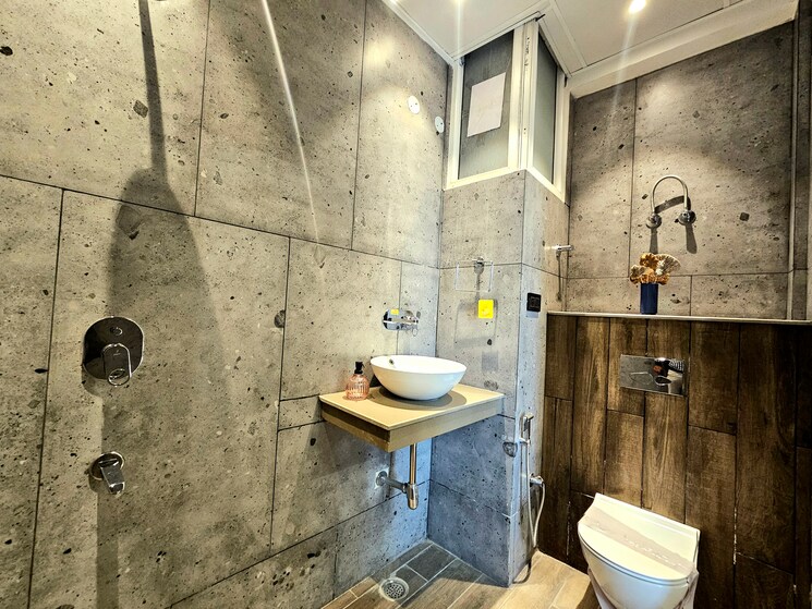 Bathroom, dyalpur 3 Bedroom 202 Sq.Yd. Apartment In Dyalpur Zirakpur 8356445