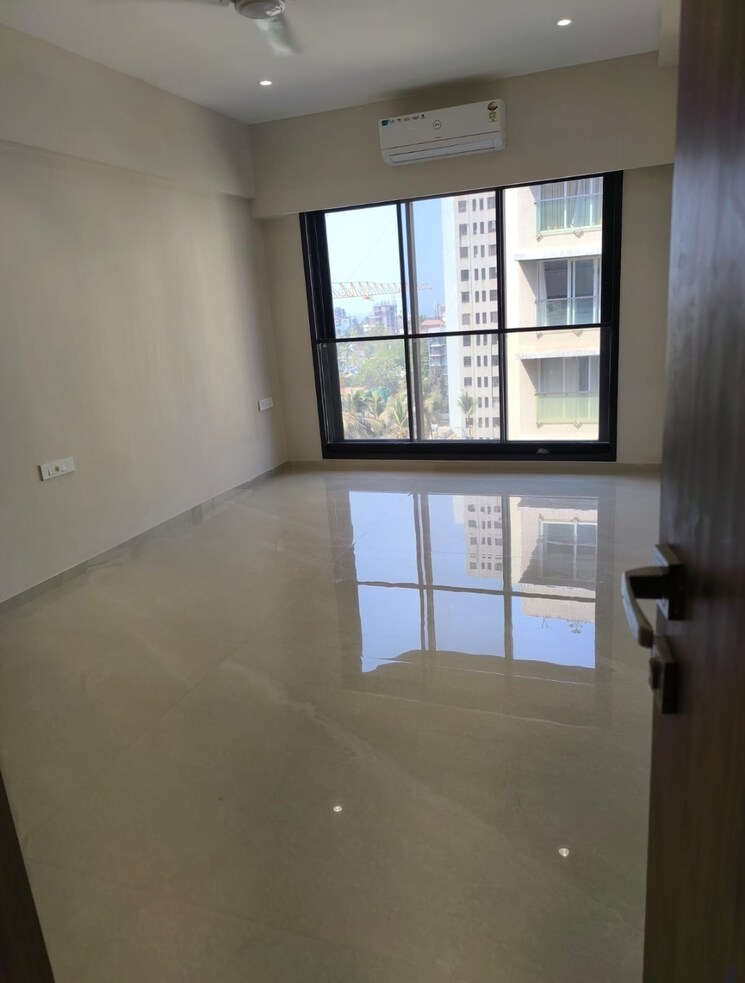 Room, santacruz west 3 Bedroom 1232 Sq.Ft. Apartment In Santacruz West Mumbai 8356527