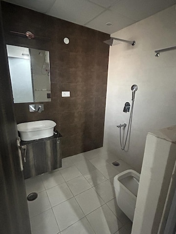 Bathroom in 3 BHK Apartment at Vaishali Nagar – for Rent