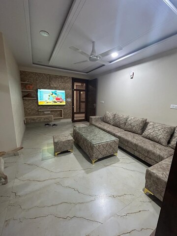 Living Room in 3 BHK Apartment at Vaishali Nagar – for Rent