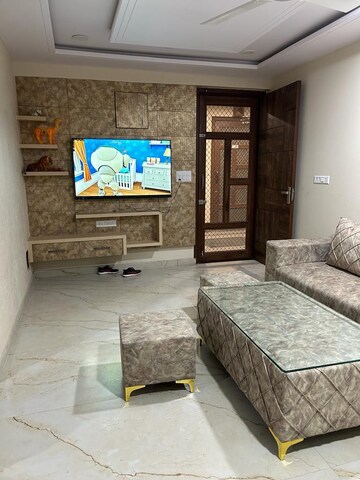 Room in 3 BHK Apartment at Vaishali Nagar – for Rent