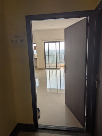 Furnished Amenities in 2 BHK Apartment at Gems City, Joka – for Rent