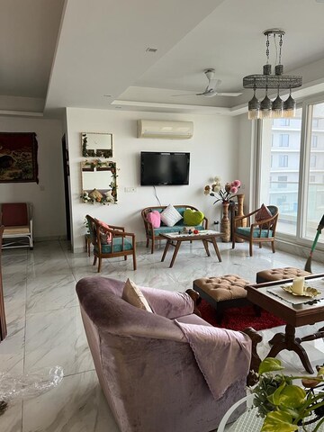 Master Bedroom in 4 BHK Apartment at Dhillon Burj One, Lohgarh – for Rent