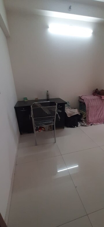 Parking in 3.5 BHK Apartment at Amanora Adreno Towers, Hadapsar – for Rent