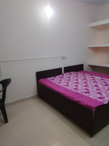 Room in  Pg at Sector 15 – for Rent