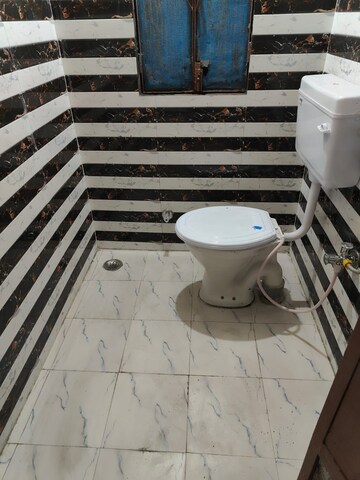Staircase in  Pg at Sector 15 – for Rent