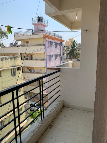 Staircase in 2 BHK Apartment at Bommanahalli – for Rent