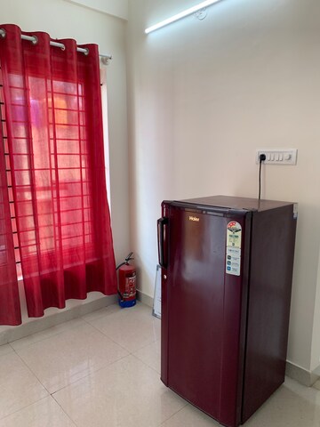 Furnished Amenities in 2 BHK Apartment at Bommanahalli – for Rent