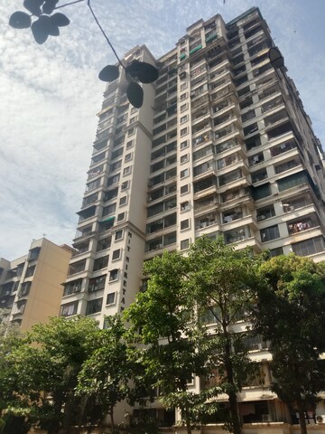 2 BHK Apartment For Rent in Mit Niketan Kandivali East Mumbai  8356660