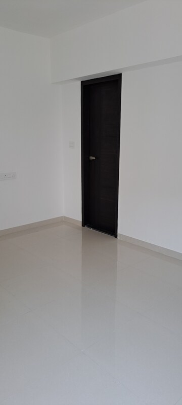Furnished Amenities in 2 BHK Apartment at Vastushree Diona, Keshav Nagar – for Rent