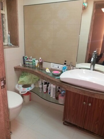 Bedroom in 2 BHK Apartment at Benhur CHS LTD, Andheri West – for Rent