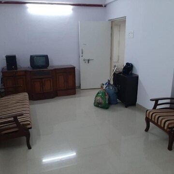 Living Room in 2 BHK Apartment at Riddhi Garden, Riddhi Gardens – for Rent