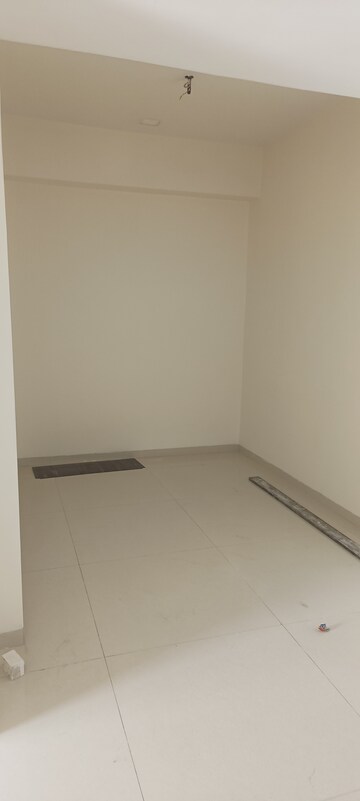 Room in 1 BHK Apartment at Bhairaav Goldcrest Residency, Ghansoli – for Rent