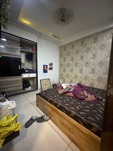 Bedroom in 3 BHK Builder Floor at Dwarka Mor – for Rent