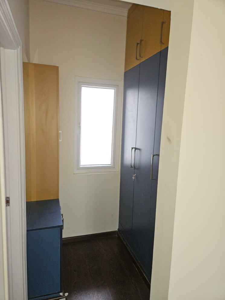 Room, shree-vardhman-victoria 3.5 Bedroom 2150 Sq.Ft. Apartment In Sector 70 Gurgaon 8357089