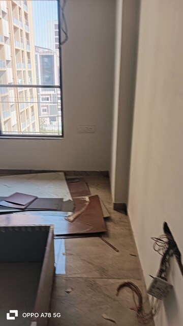 Room in 2 BHK Apartment at Gota – for Rent