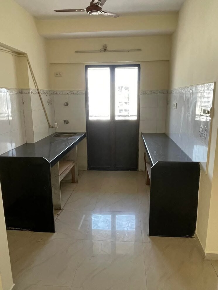 Kitchen, mohini-grace-chs 2 Bedroom 700 Sq.Ft. Apartment In Andheri West Mumbai 8357180