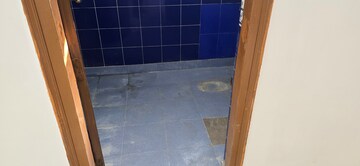 Bathroom in 3 BHK Apartment at Sector 23 Dwarka – for Rent
