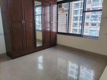 Room in 1 BHK Apartment at K Raheja Raheja Residency, Malad East – for Rent
