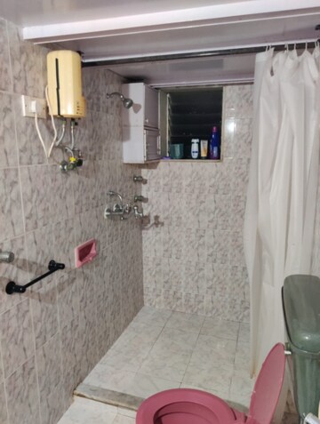 Bathroom in 2.5 BHK Apartment at Andheri West – for Rent