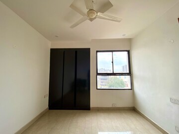 Room in 3 BHK Apartment at Peer Mucchalla – for Sale