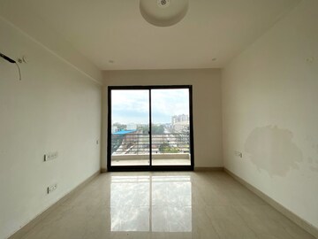 Room in 3 BHK Apartment at Peer Mucchalla – for Sale