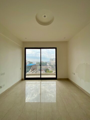 Room in 3 BHK Apartment at Peer Mucchalla – for Sale