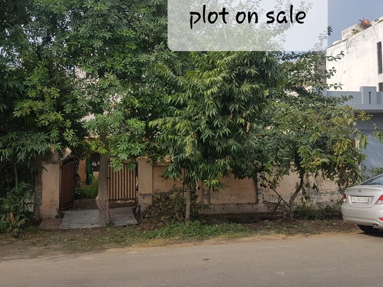 Exterior View, sector 44  240 Sq.Yd. Plot In Sector 44 Noida 8357429