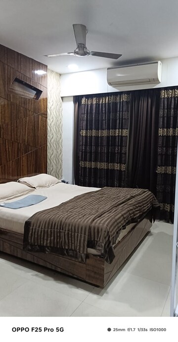3 BHK Apartment For Rent in Lotus Sky Garden, Malad West