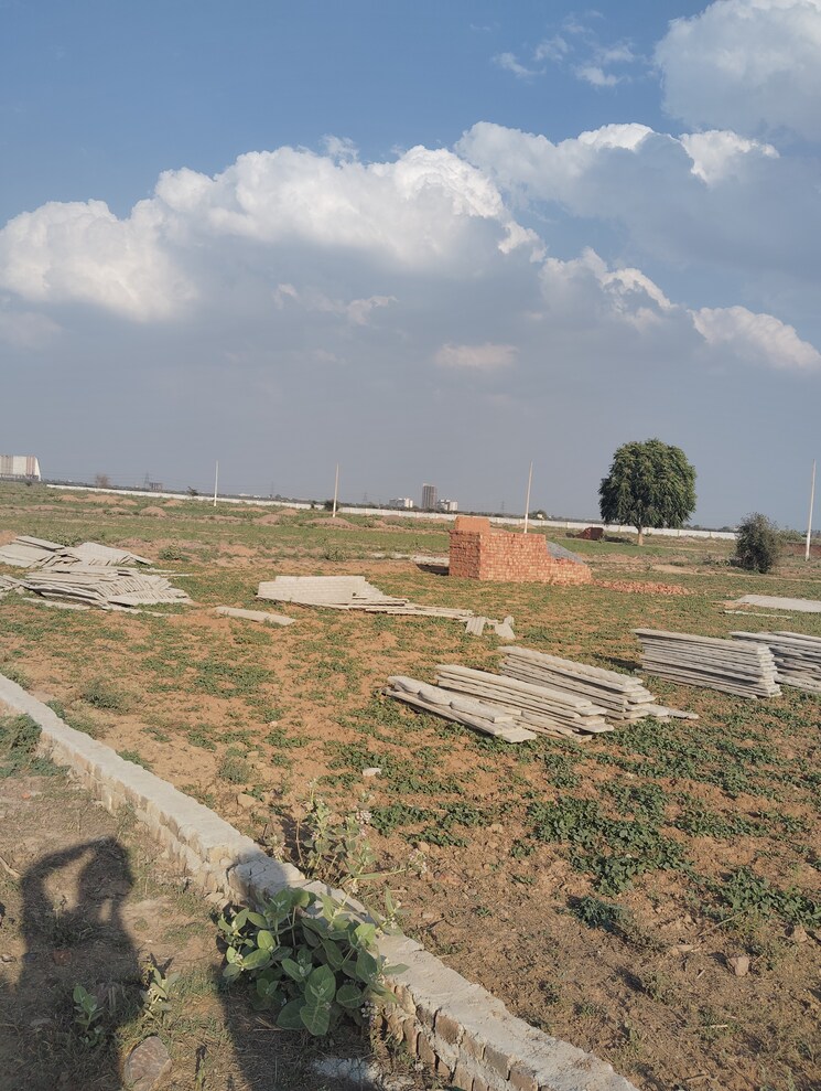 undefined, badkhal village  450 Sq.Ft. Plot In Badkhal Village Faridabad 8357680