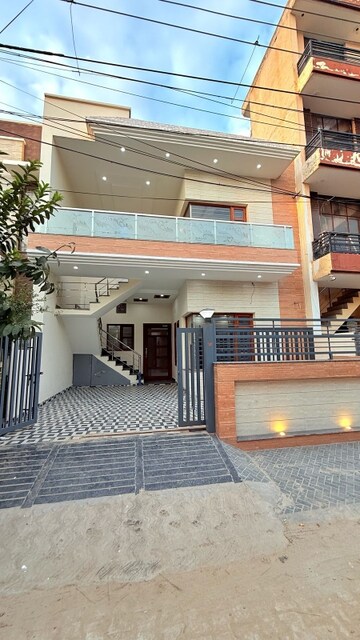 4 BHK Independent House – Exterior View View at Kharar Road - for Sale
