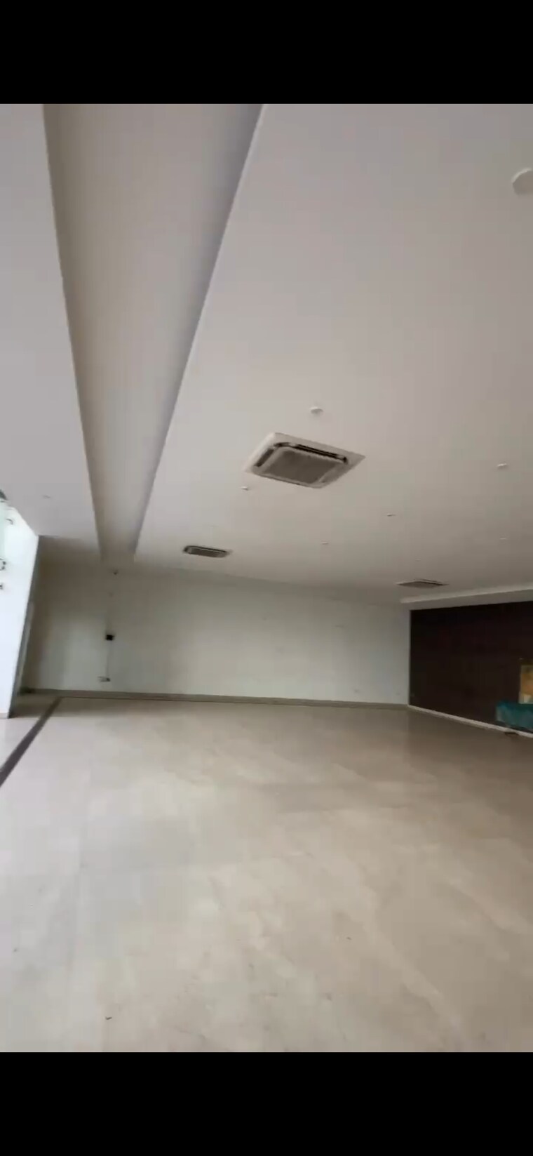 Other, sector 70 3 Bedroom 2500 Sq.Ft. Apartment In Sector 70 Faridabad 8358031