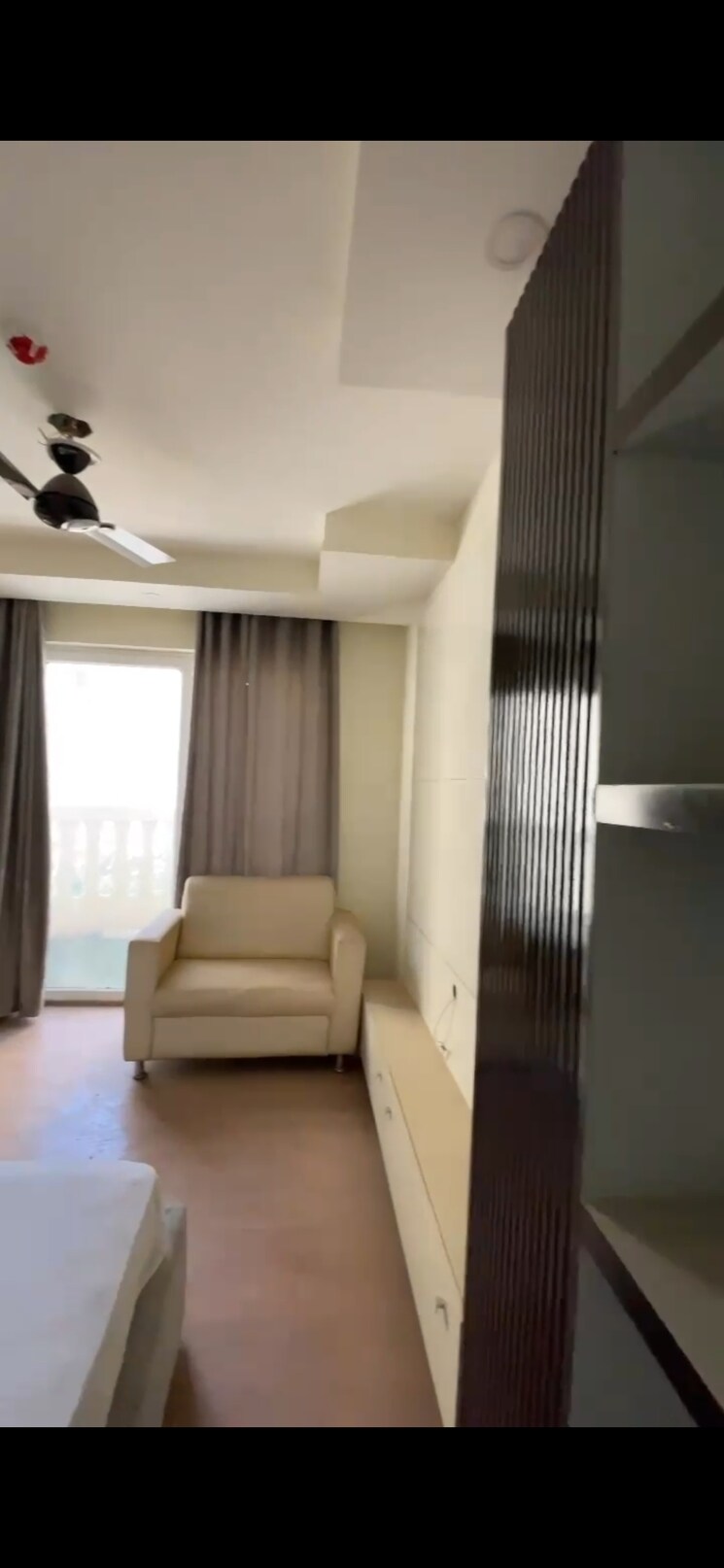 Room, sector 70 3 Bedroom 2500 Sq.Ft. Apartment In Sector 70 Faridabad 8358031