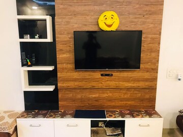Furnished Amenities in 3 BHK Apartment at Omaxe Heights, Sector 86 – for Sale