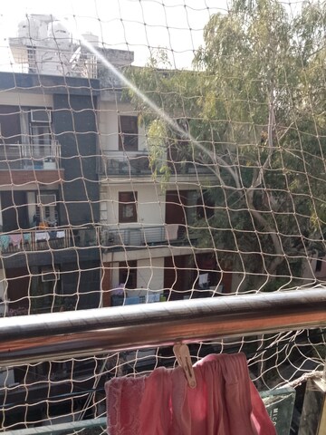 Balcony in 3 BHK Builder Floor at Safdarjang Enclave – for Rent