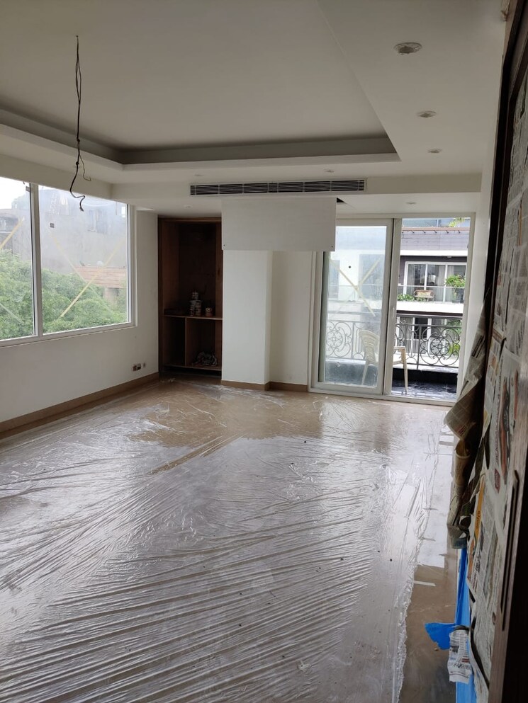 Room, greater kailash ii 4 Bedroom 3600 Sq.Ft. Apartment In Greater Kailash ii Delhi 8358214