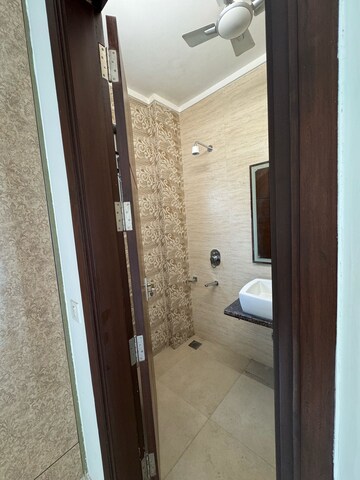 Bathroom in 2 BHK Builder Floor at Lajpat Nagar – for Rent