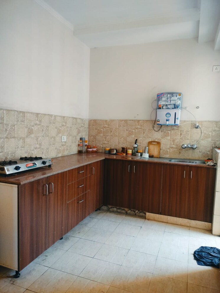 Kitchen, amrapali-golf-homes 3 Bedroom 1425 Sq.Ft. Apartment In Sector 4, Greater Noida Greater Noida 8358279