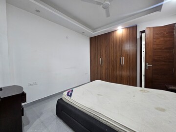 Bedroom in 3 BHK Apartment at Saket – for Rent