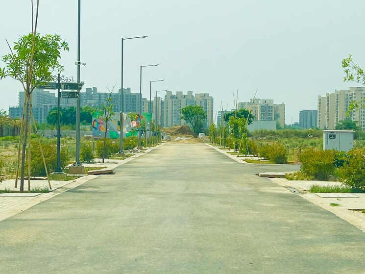 Garden, godrej-retreat  108 Sq.Yd. Plot In Sector 83 Faridabad 8358573