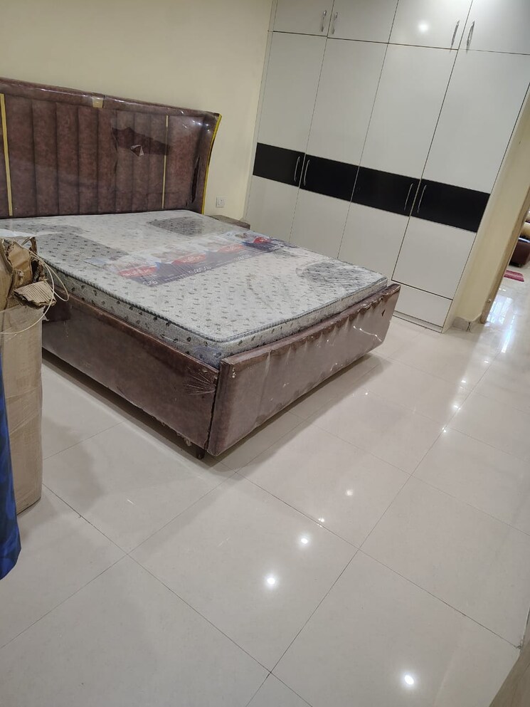 Bedroom, mona-greens 3.5 Bedroom 1800 Sq.Ft. Apartment In Ghazipur Zirakpur 8358600