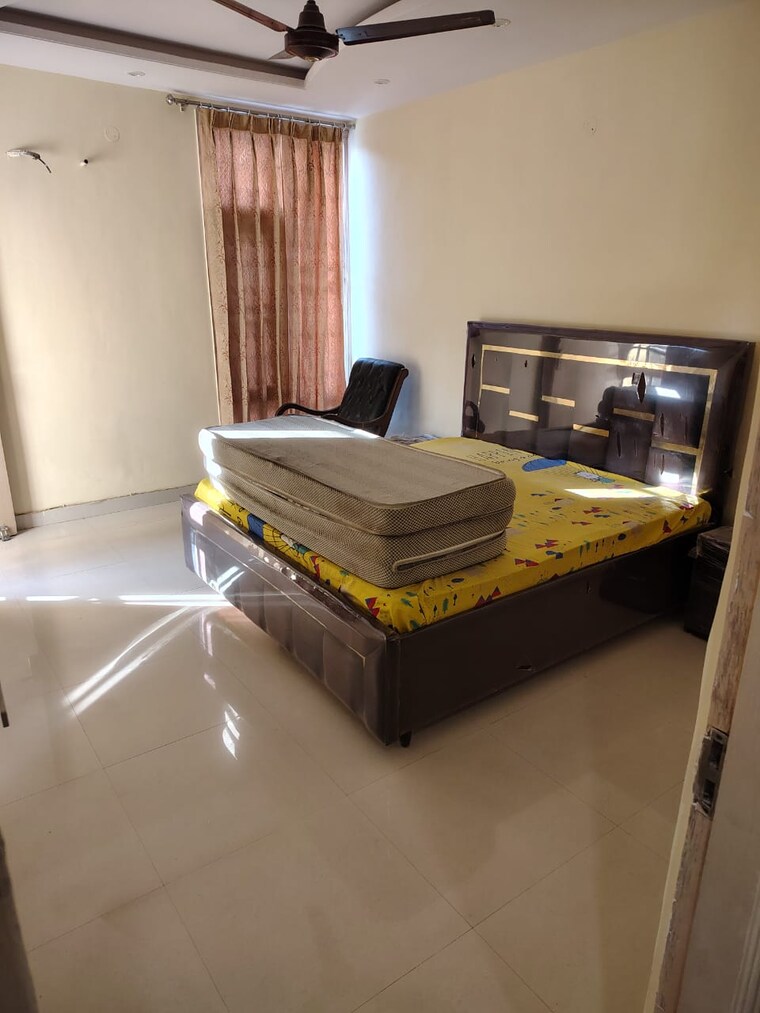 Bedroom, mona-greens 3.5 Bedroom 1800 Sq.Ft. Apartment In Ghazipur Zirakpur 8358600