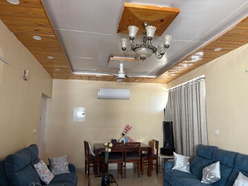 Living Room in 2 BHK Apartment at Omaxe Heights, Sector 86 – for Rent