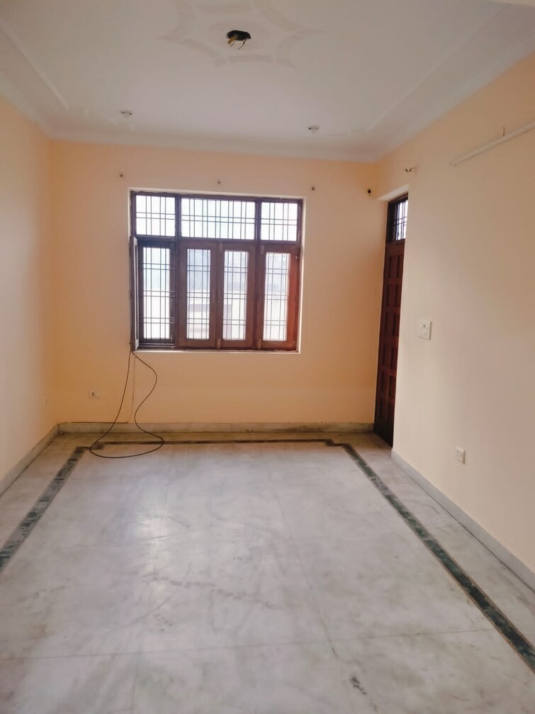 Room, gomti nagar 6+ Bedroom 2152 Sq.Ft. Independent House In Gomti Nagar Lucknow 8358613