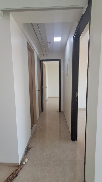2 BHK Apartment For Rent in Dosti Eastern Bay, Wadala