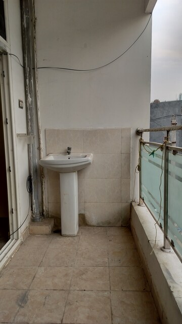 Bathroom in 3 BHK Apartment at Khajaguda – for Rent