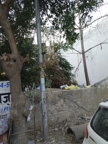  Plot For Sale in Gomti Nagar