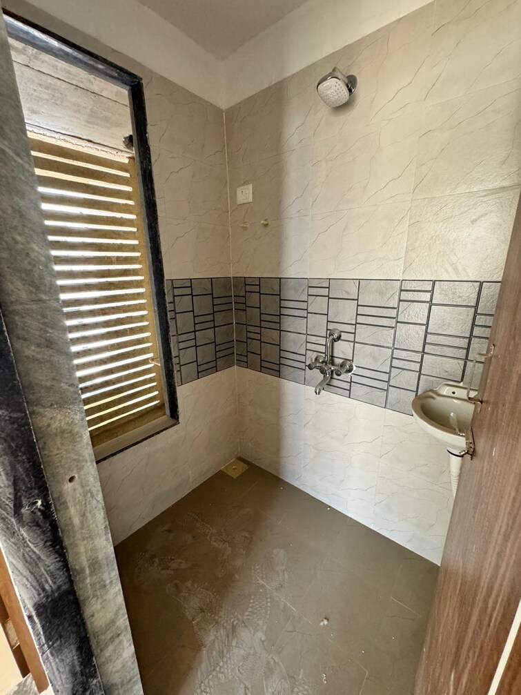 Bathroom, ulwe sector 17 1 Bedroom 673 Sq.Ft. Apartment In Ulwe Sector 17 Navi Mumbai 8358663