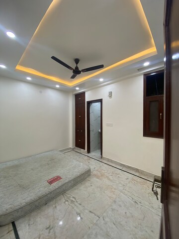 Room in 2 BHK Builder Floor at Khirki Extension – for Sale