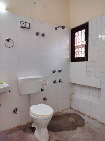 Bathroom in 2 BHK Apartment at Sarita Vihar – for Rent